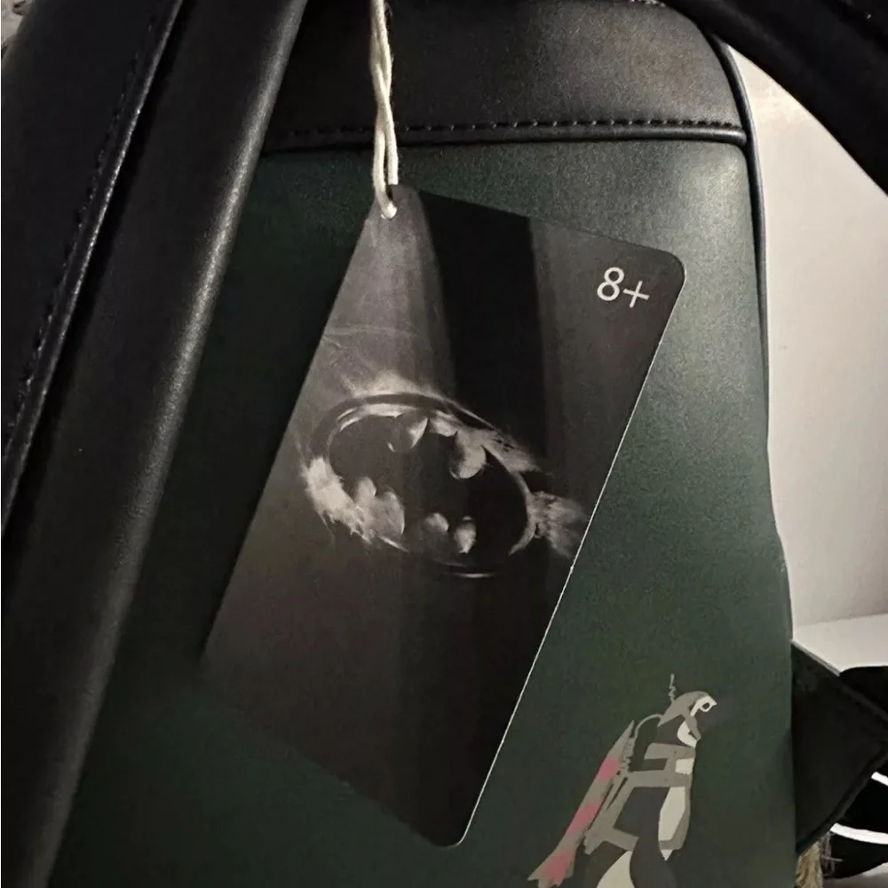 Loungefly Batman Returns | Penguin | DC Comics | Mini Backpack NWT | DCCBK0067